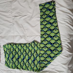 Lularoe Toy Story Leggings